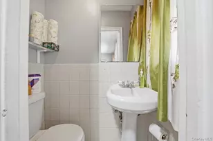 3410 Kingsland Ave, Bronx, NY 10469 - Photo 10