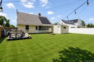 9 Skimmer Ln, Levittown, NY 11756 - Photo 18