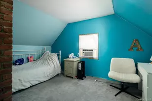 9 Skimmer Ln, Levittown, NY 11756 - Photo 12