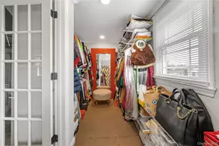 28 Crabtree Ln, Levittown, NY 11756 - Photo 24