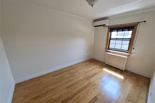 20-33 28th St, Astoria, NY 11105 - Photo 8
