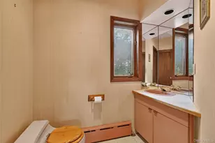 297 E Devonia Ave, Mount Vernon, NY 10552 - Photo 20