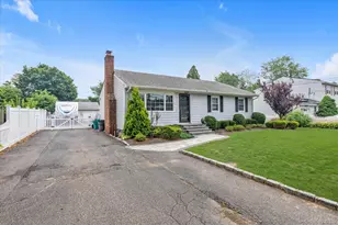 16 Verleye Ave, East Northport, NY 11731 - Photo 22