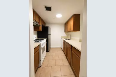 38-11 108th Street #3H, Corona, NY 11368 - Photo 4