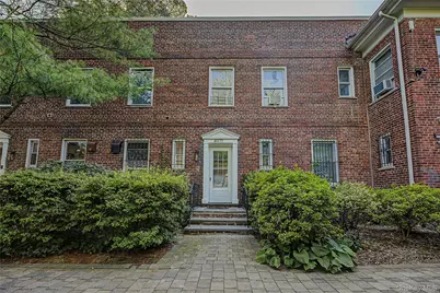 4971 Henry Hudson Parkway W #4971, Bronx, NY 10471 - Photo 1