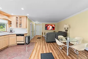 67-01 Eliot Ave, Middle Village, NY 11379 - Photo 4