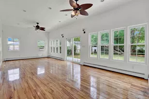1431 Brooklyn Blvd, Bay Shore, NY 11706 - Photo 20