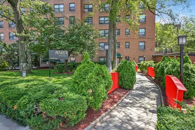 99-60 63rd Road #7Q, Rego Park, NY 11374 - Photo 12