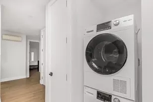 514 E 188th St, Bronx, NY 10458 - Photo 10