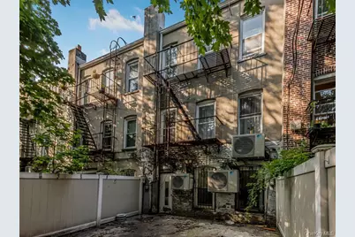 514 E 188th Street, Bronx, NY 10458 - Photo 30