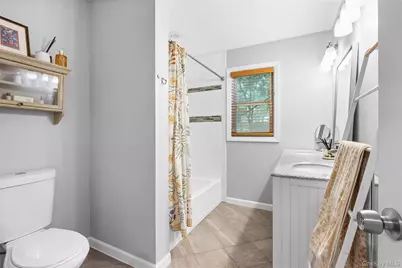 27 Glen Drive, Sound Beach, NY 11789 - Photo 16