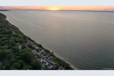 27 Glen Drive, Sound Beach, NY 11789 - Photo 32