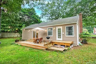 27 Glen Dr, Sound Beach, NY 11789 - Photo 28
