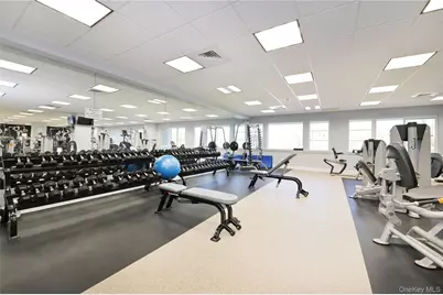 100 Harbor View Drive SW #335, Port Washington, NY 11050 - Photo 22