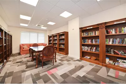 100 Harbor View Drive SW #335, Port Washington, NY 11050 - Photo 24