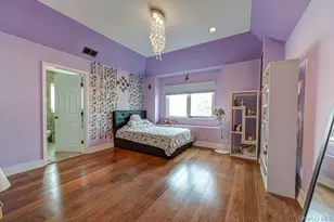 37 Crescent Cove Cir, Seaford, NY 11783 - Photo 24
