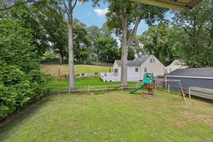 41 Sheldon Ave, Tarrytown, NY 10591 - Photo 18