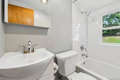 41 Sheldon Avenue, Tarrytown, NY 10591 - Photo 14