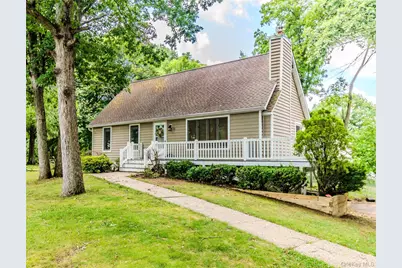 19 Farmstead Road, New Windsor, NY 12553 - Photo 1