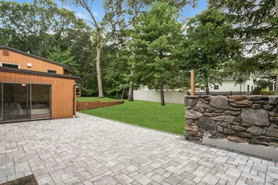 764 Vanderbilt Parkway, Dix Hills, NY 11746 - Photo 24