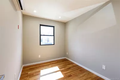 8734 132nd Street, Richmond Hill, NY 11418 - Photo 16