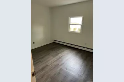 180 Adirondack Drive, Selden, NY 11784 - Photo 6