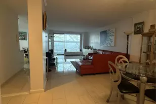 61-20 Grand Central Pkwy, Forest Hills, NY 11375 - Photo 8