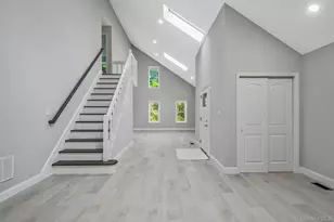 3 Cozine Road S, Center Moriches, NY 11934 - Photo 4