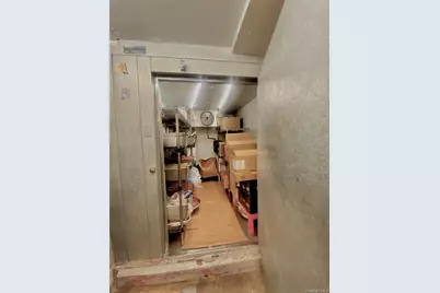40-06 83rd Street, Elmhurst, NY 11373 - Photo 6