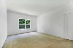 159 Stoneleigh Dr, Riverhead, NY 11901 - Photo 12