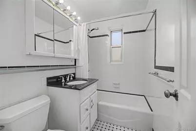 1234 Midland Avenue #6E, Bronxville, NY 10708 - Photo 12