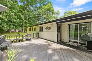 25 Ackerman Ave, Airmont, NY 10901 - Photo 30