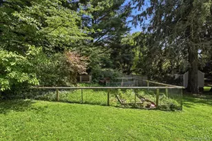 412 Succabone Rd, Bedford Corners, NY 10549 - Photo 24