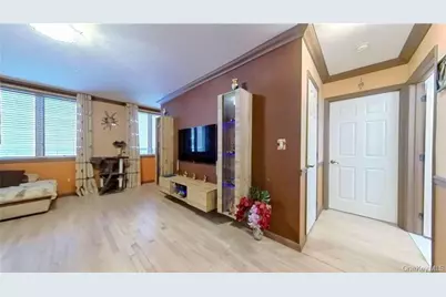 1830 Bath Avenue #102, Brooklyn, NY 11214 - Photo 12
