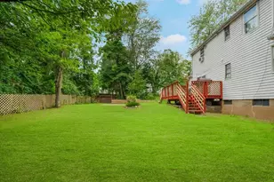 7 Hillaire Pl, Nanuet, NY 10954 - Photo 40