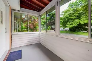 7 Hillaire Pl, Nanuet, NY 10954 - Photo 6