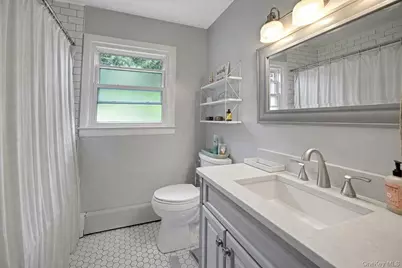 18 Valley Drive, Salisbury Mills, NY 12577 - Photo 16