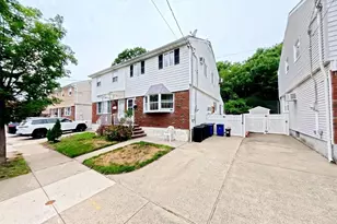 59 Zoe St, New York, NY 10305 - Photo 2