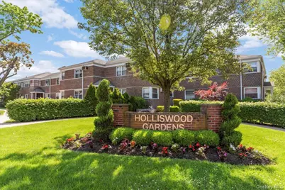 196-03 Dunton Avenue #1st Fl, Hollis, NY 11423 - Photo 1