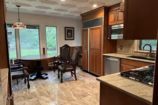 12 Warnke Ln, Scarsdale, NY 10583 - Photo 2