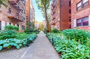 118-60 Metropolitan Ave, Kew Gardens, NY 11415 - Photo 14