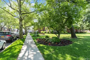 197-09 Dunton Ave, Hollis, NY 11423 - Photo 2