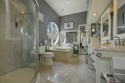 844 Park Lane, Woodmere, NY 11581 - Photo 18