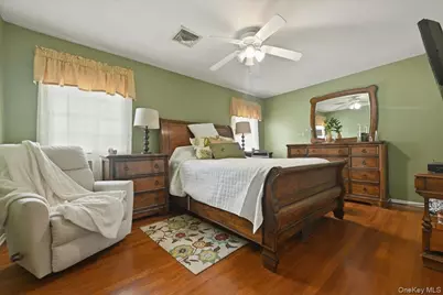 844 Park Lane, Woodmere, NY 11581 - Photo 12