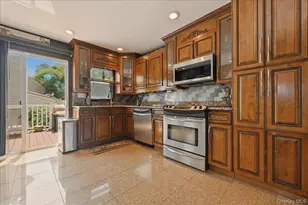 844 Park Ln, Woodmere, NY 11581 - Photo 8