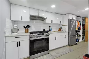 1804 Seminole Ave, Bronx, NY 10461 - Photo 4