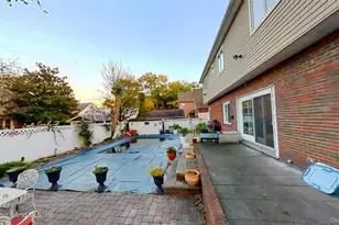 257 Locust Ave, New York, NY 10306 - Photo 26