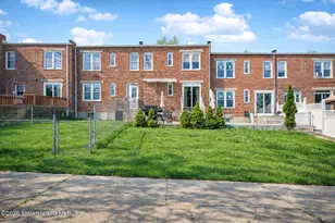 62 Arnold St, New York, NY 10301 - Photo 1