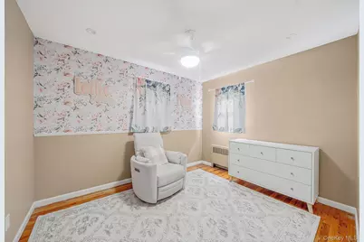 1030 N Fulton Avenue, Lindenhurst, NY 11757 - Photo 14
