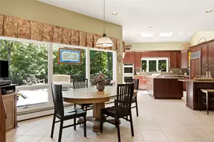 55 Meadow Glen Rd, Northport, NY 11768 - Photo 14